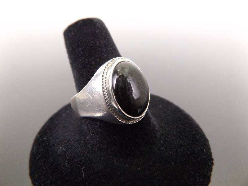 .925 Sterling Silver&nbspBlack Onyx Cabochon Ring Size 10.5