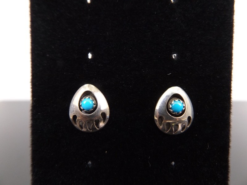 .925 Sterling Silver Turquoise Cabochon Navajo Bear Paw Post Earrings