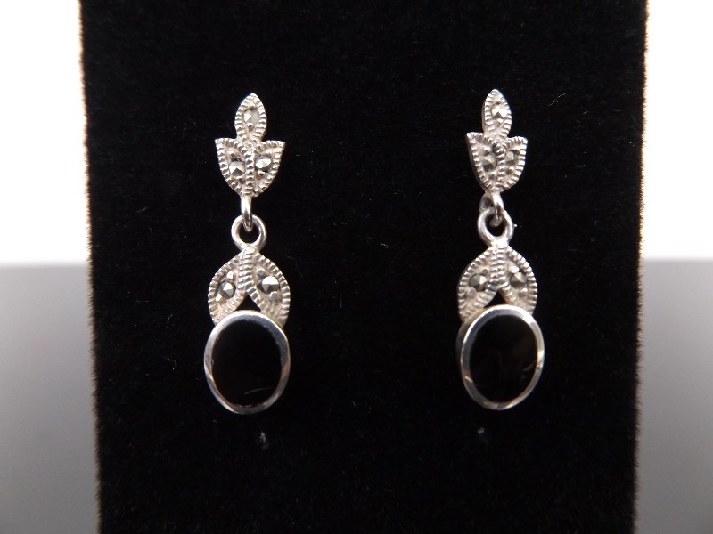 .925 Sterling Silver Art Nouveau Black Onyx Cabochon Earrings