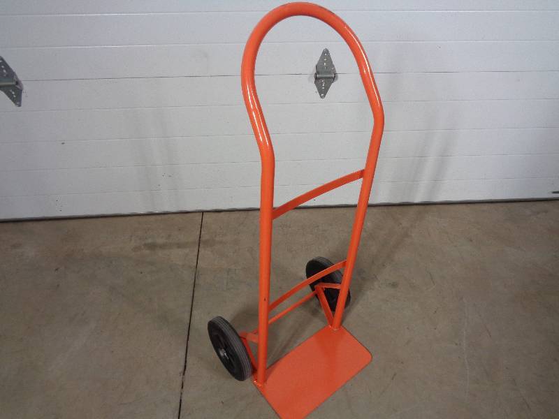 lot 15 image: New Moving Dolly