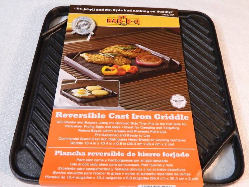 lot 245 image: New Reversible Cast Iron Griddle