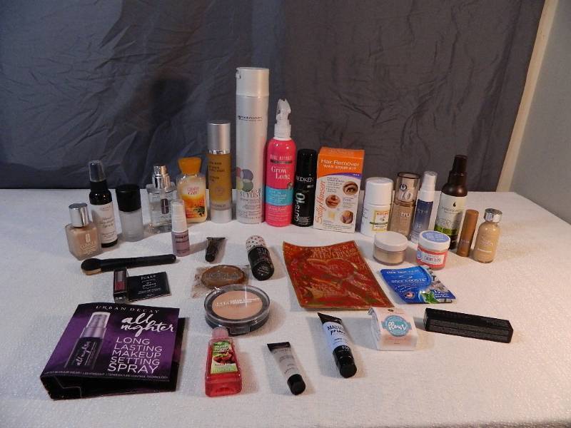 lot 265 image: High End Beauty Items