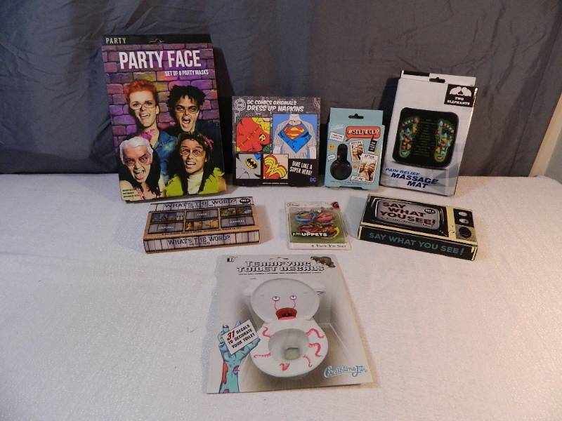 lot 283 image: New Games and Novelty Items