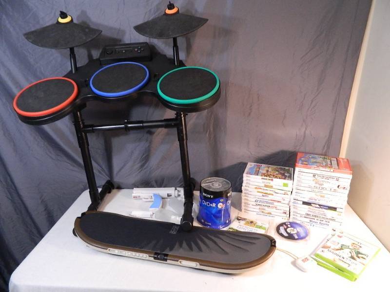 lot 295 image: Wii Games, Accessories, and More