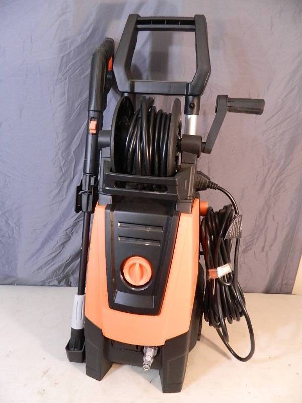 lot 8 image: New Electric Pressure Washer