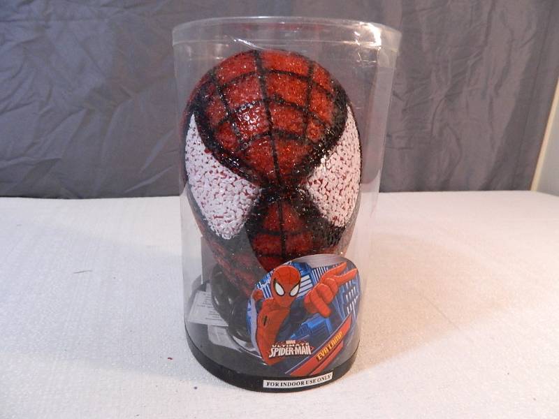 lot 78 image: New Spiderman Eva Lamp