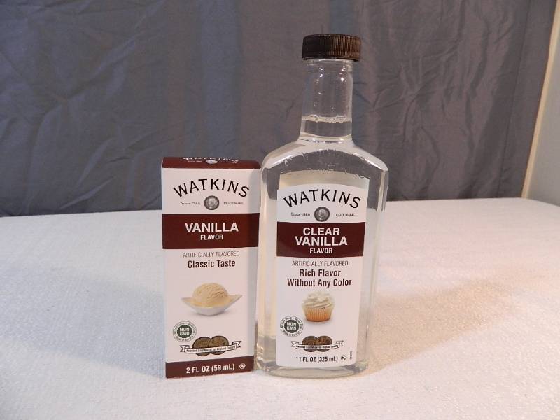lot 100 image: New Watkins Vanilla