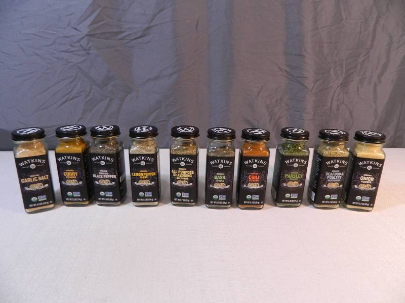 lot 113 image: 10 New Watkins Spices