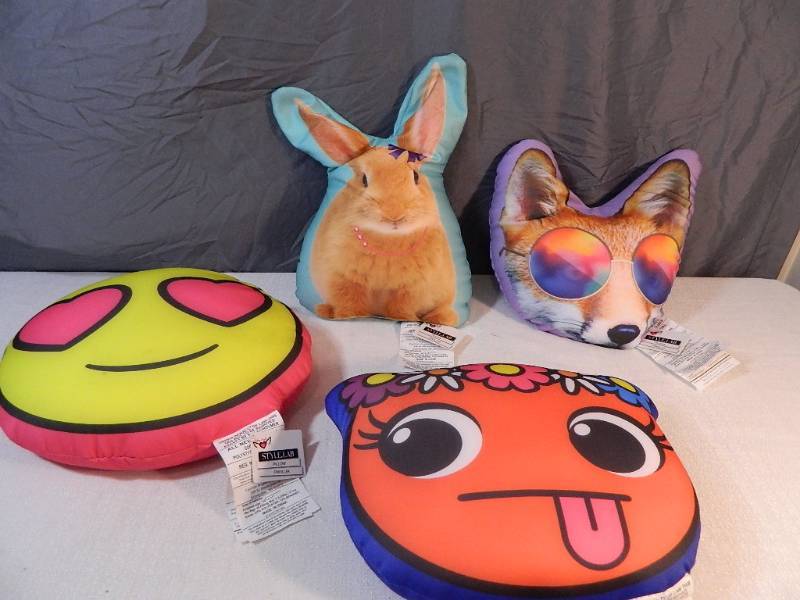 lot 151 image: 4 New Super Cute Kids Pillows