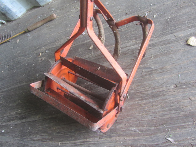 Cultivator