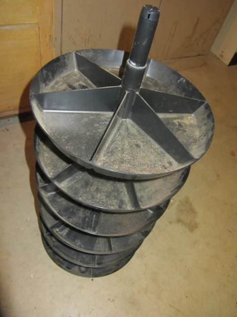 Swivel Parts Stand