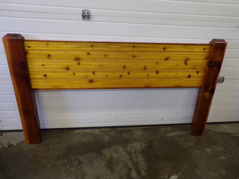 lot 73 image: Wood Headboard 80 x 43