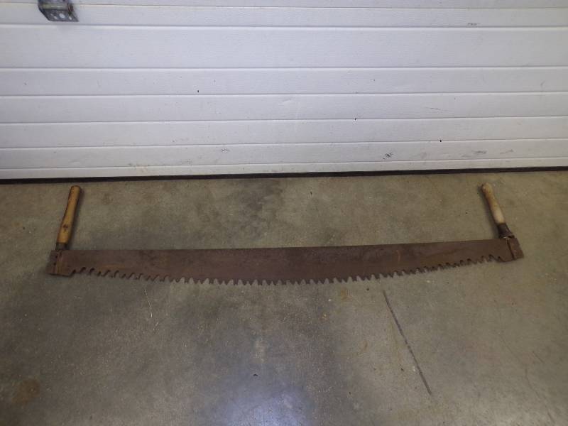 lot 35 image: 2 Man Cross Cut Saw 5 Long