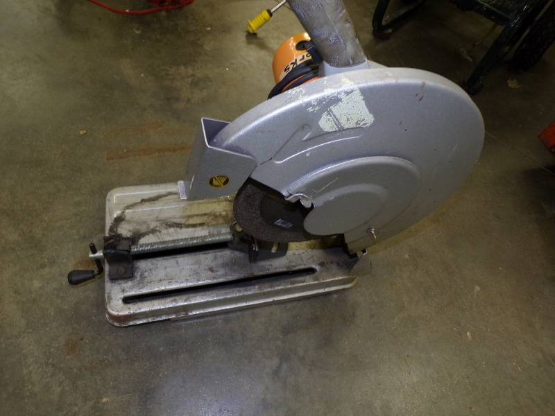 lot 37 image: 14 Cut Off Saw