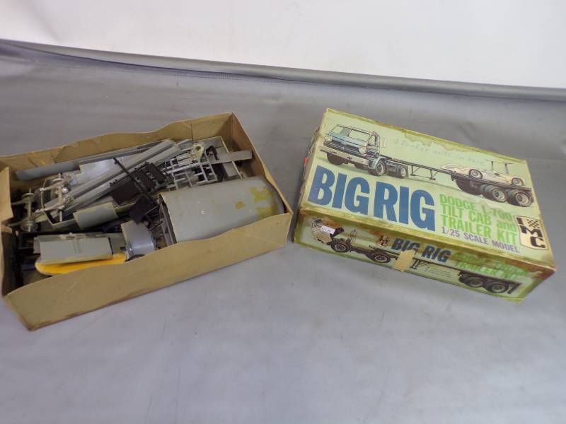 lot 50 image: Vintage Tanker Toy Truck Model with Vintage Box
