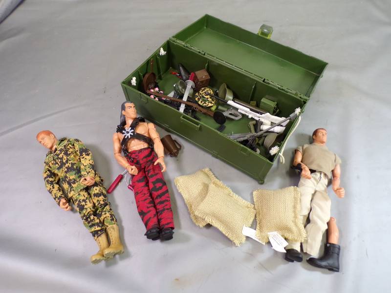 lot 124 image: Vintage  GI Joes with Accessories