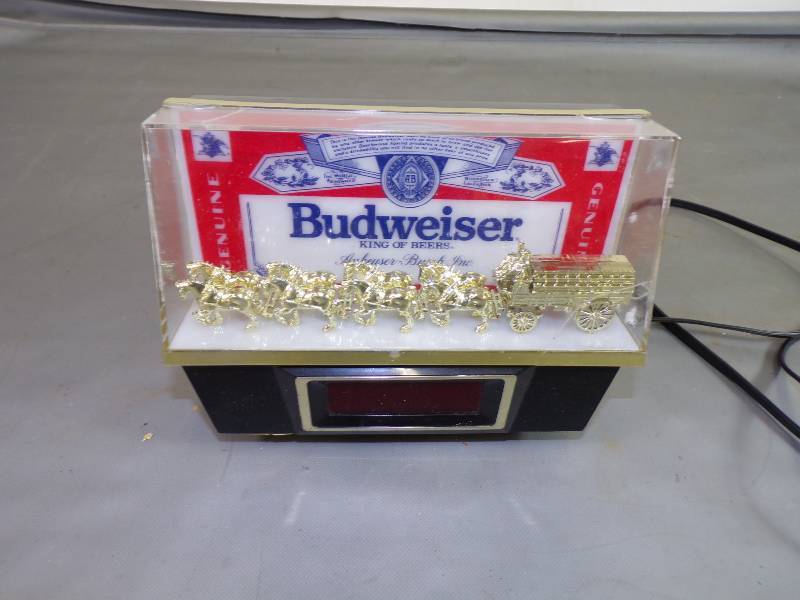 lot 127 image: Vintage Budweiser Cash Register Clock With Crown Royal Bar Caddies and Collectable Beer Cans