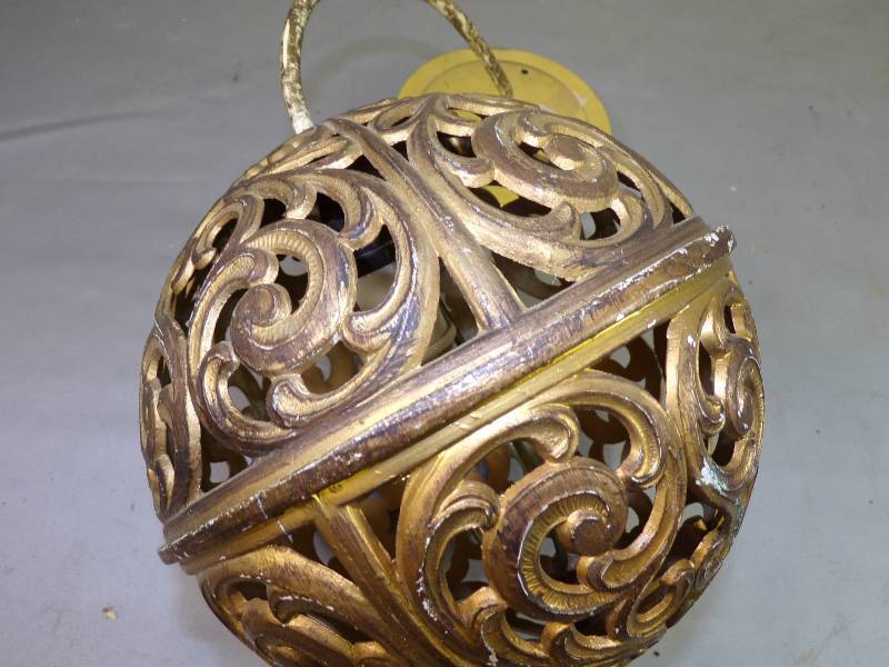 lot 130 image: Vintage  Cast Metal Hanging Light
