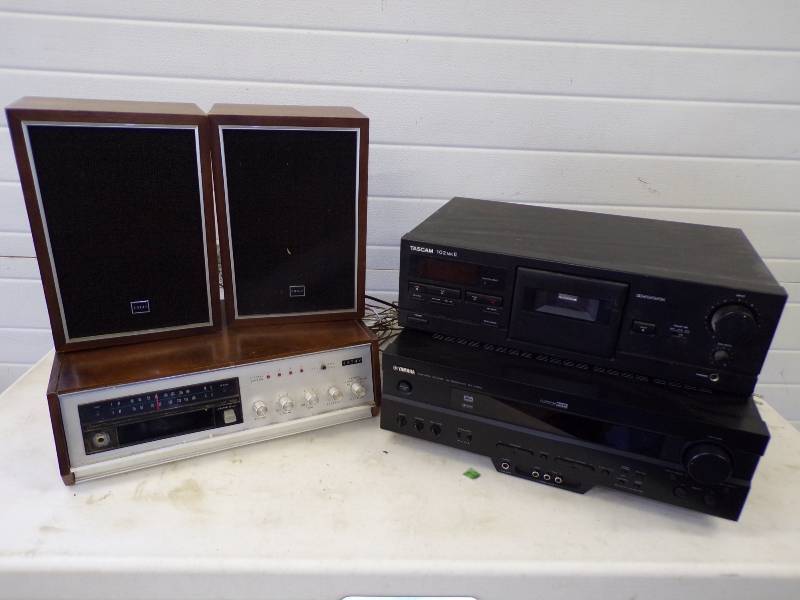 lot 132 image: Vintage Cathy 8 Track System, Tascam 102RAII Tape Deck, & Yamaha RX-v420 Receiver