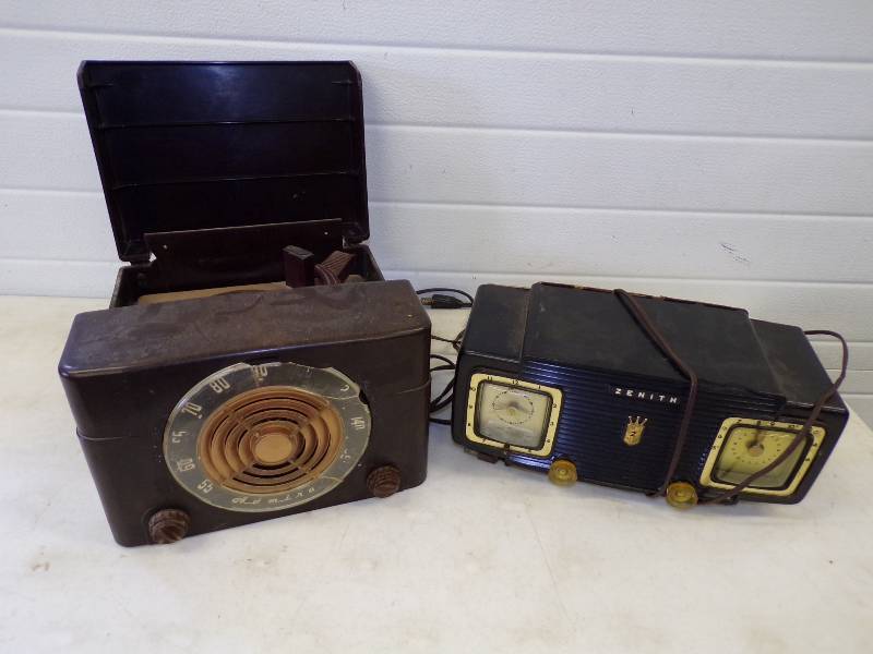 lot 182 image: Vintage Electronics