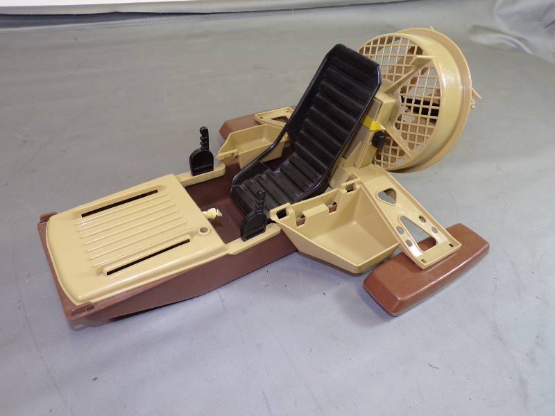 lot 190 image: Vintage Air Boat toy