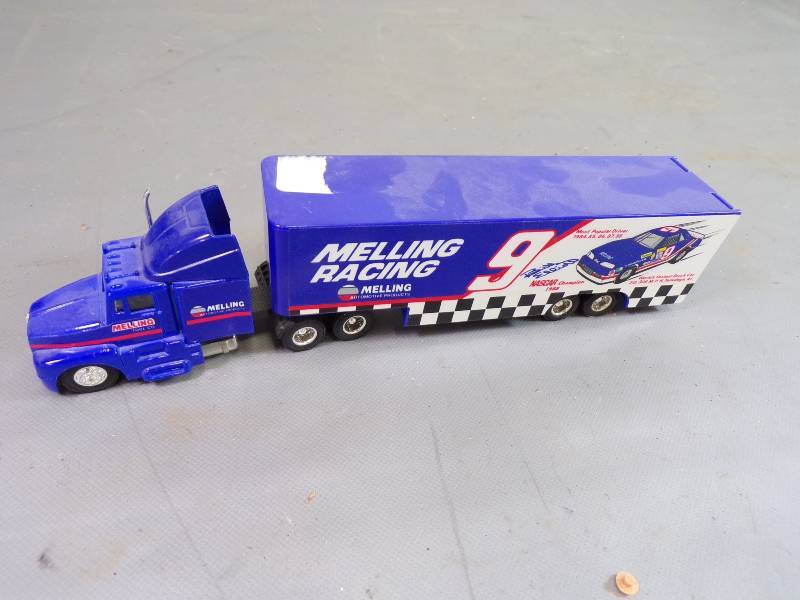 lot 196 image: Melling Racing Semi Toy