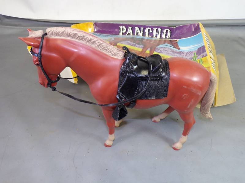 lot 225 image: Vintage Pancho Horse with Box