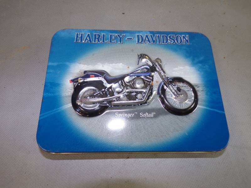 lot 232 image: Harley Davidson Card Set