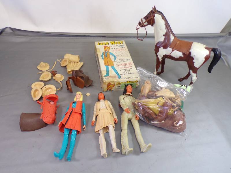 lot 236 image: Vintage Johnny and Jane West Series Horse with action figures and accessories