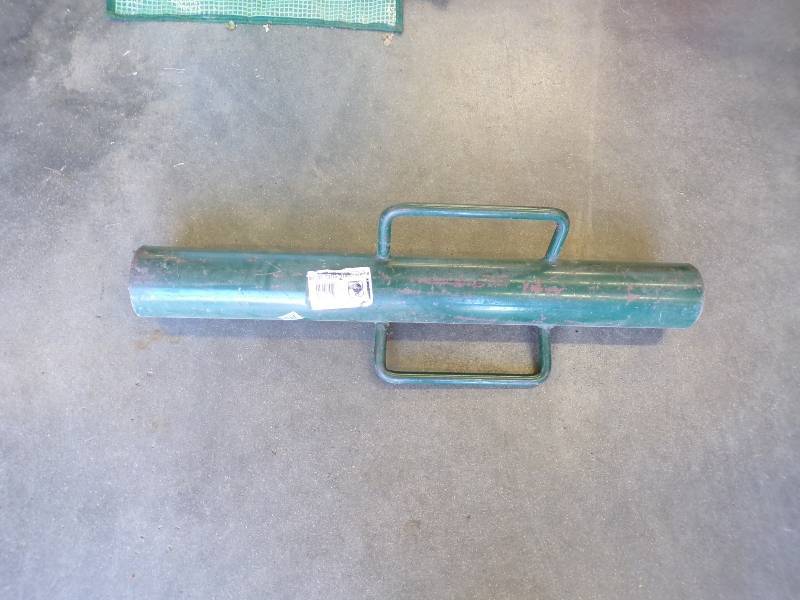 lot 287 image: T Post Pounder