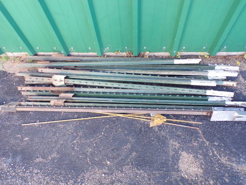 lot 288 image: 15 - 5 T Posts and 3 4 Steel posts