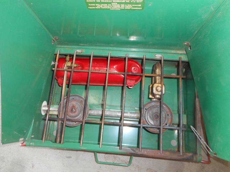 lot 10 image: Coleman Camp Stove