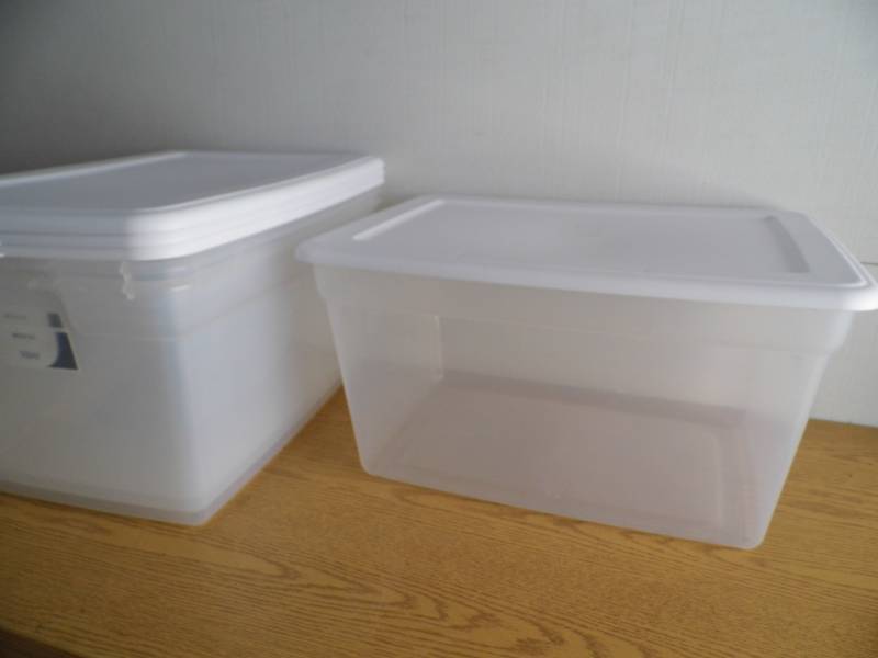 Lot of 4 Clear Totes