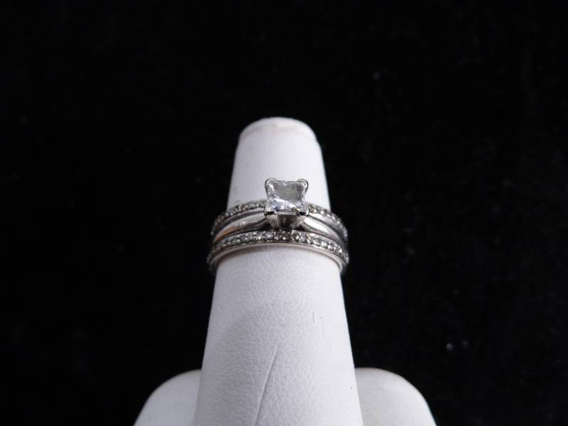 Diamond ring