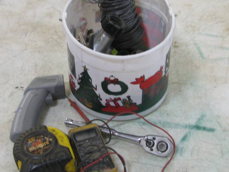 lot 39 image: Misc Tools