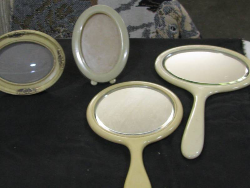 lot 74 image: Hand Mirrors