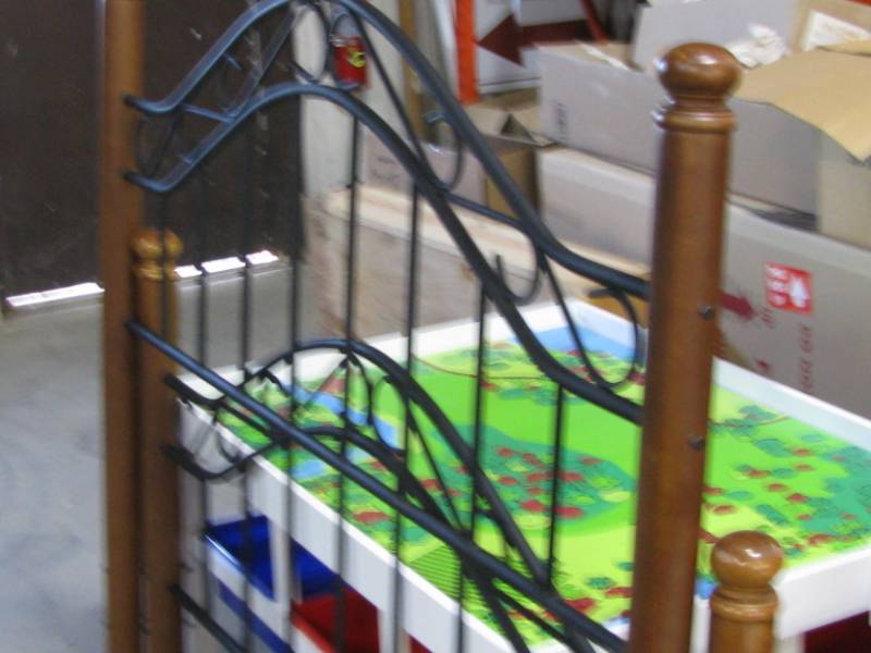 lot 79 image: Metal & Wood Bed