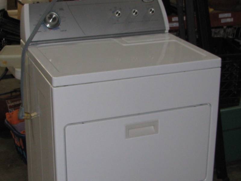 lot 80 image: Whirlpool Electric Dryer