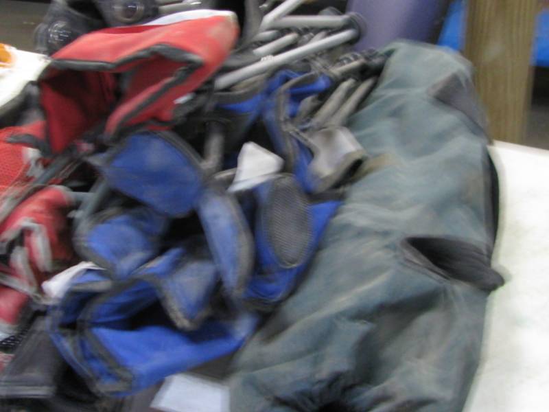 lot 94 image: Bag Chairs