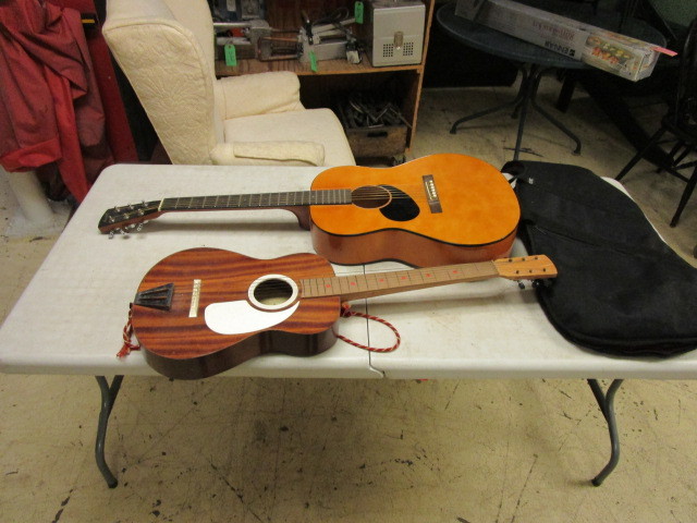 lot 652 image: BONTEMPI AND ACCENT ACOUSTIC GUITARS