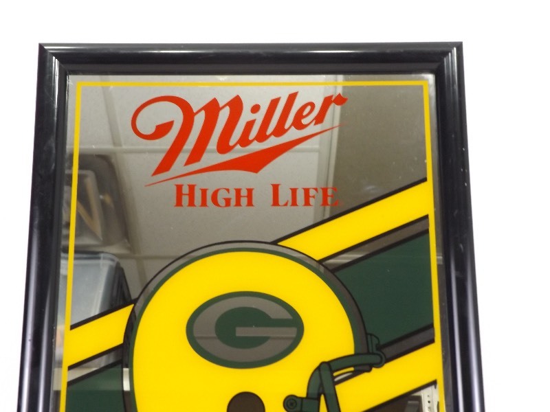lot 23 image: Miller High Life Green Bay Packers Wall Mirror
