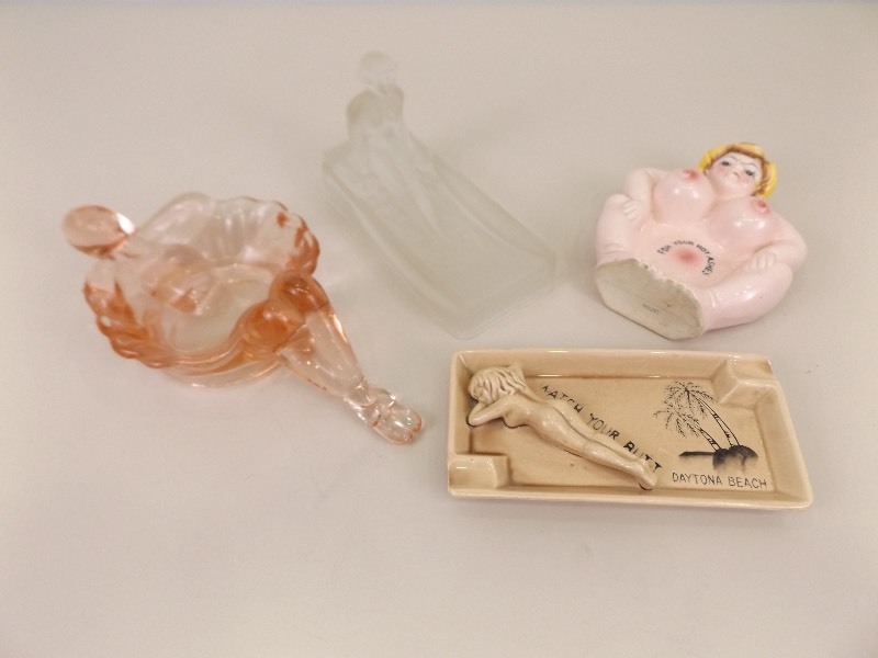 lot 31 image: Lot of 4 Vintage Risqu Ashtrays