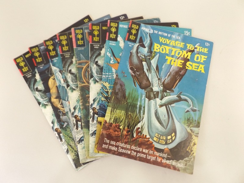 lot 46 image: Lot of 8 Vintage Voyage to the Bottom of the Sea Comic Books