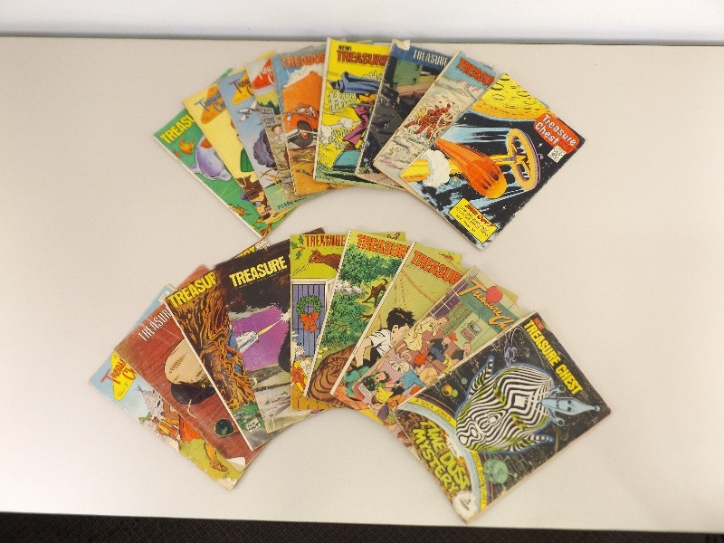 lot 47 image: Lot of 18 Vintage Treasure Chest Comic Books