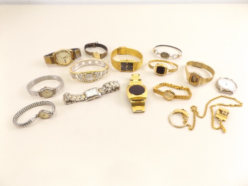 lot 53 image: Lot of Vintage Quartz Watches