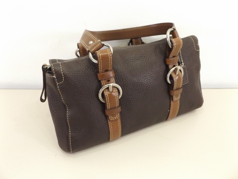 lot 83 image: Real COACH&nbspChelsea Satchel Pebble HandbagPurse