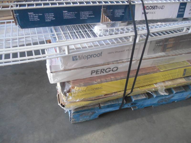 PALLET LOT OF FLOORING, TRIM PIECES, SHELVES.