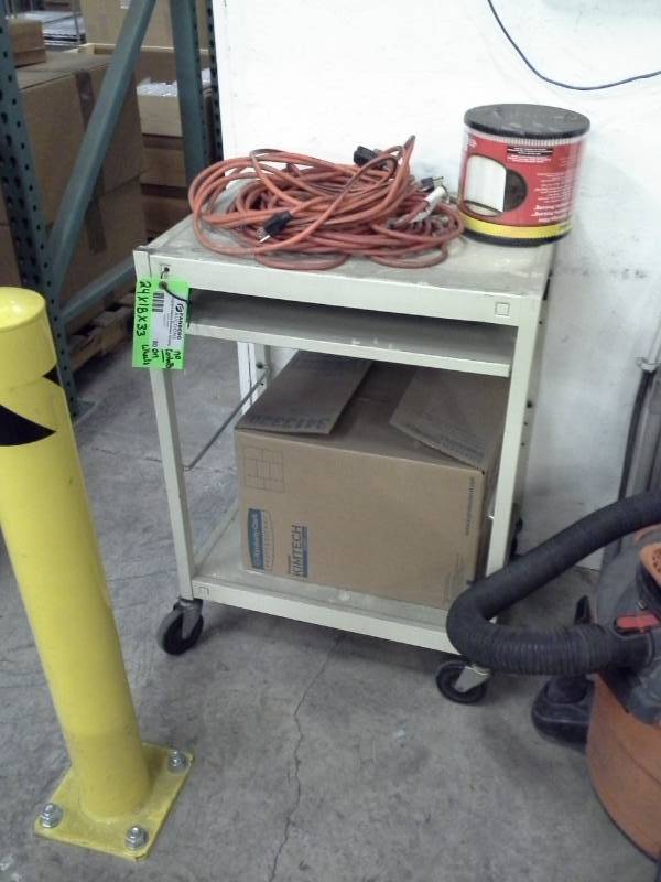 lot 80 image: Rolling Metal Cart with 3-Tiers