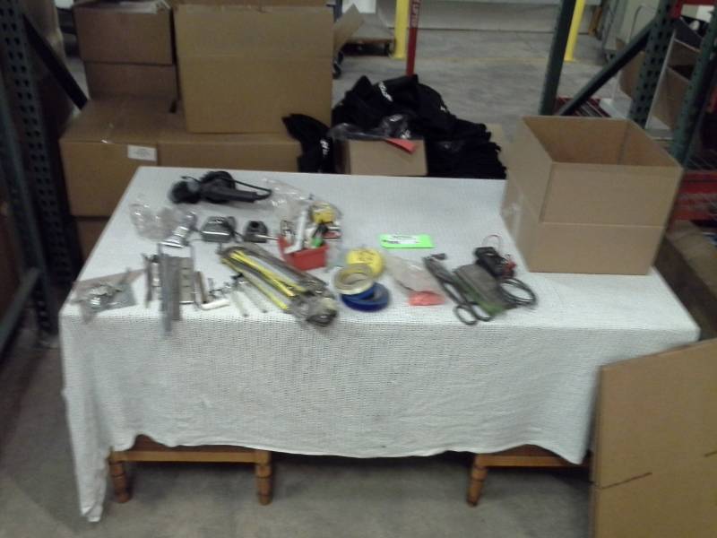lot 92 image: Corded Drill, Hack Saws, Levels, Combination Wrenches, Misc. Hardware