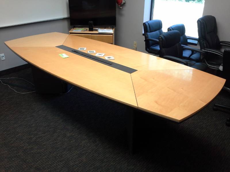 lot 1010 image: Nevers Wood Conference Table